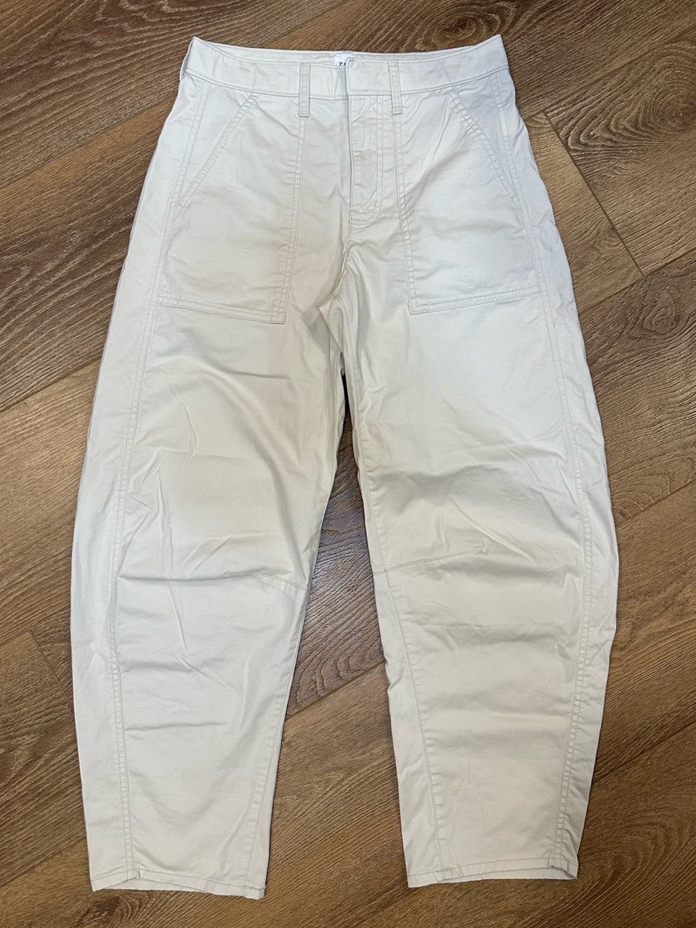 GAP Barrel Leg Mid Rise Cropped Trouser - 2 - off-white
